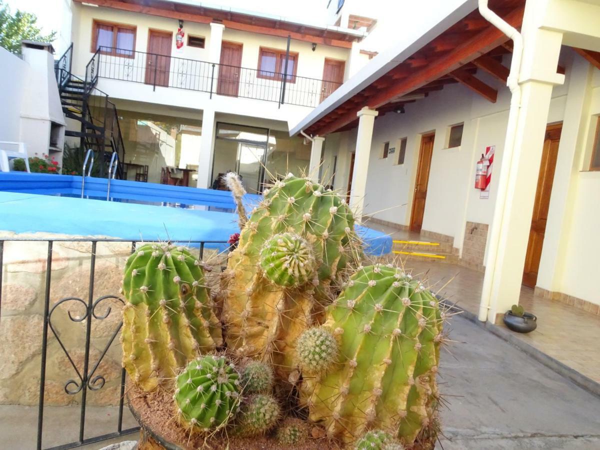 Hôtel Casa Cactus Cafayate Extérieur photo