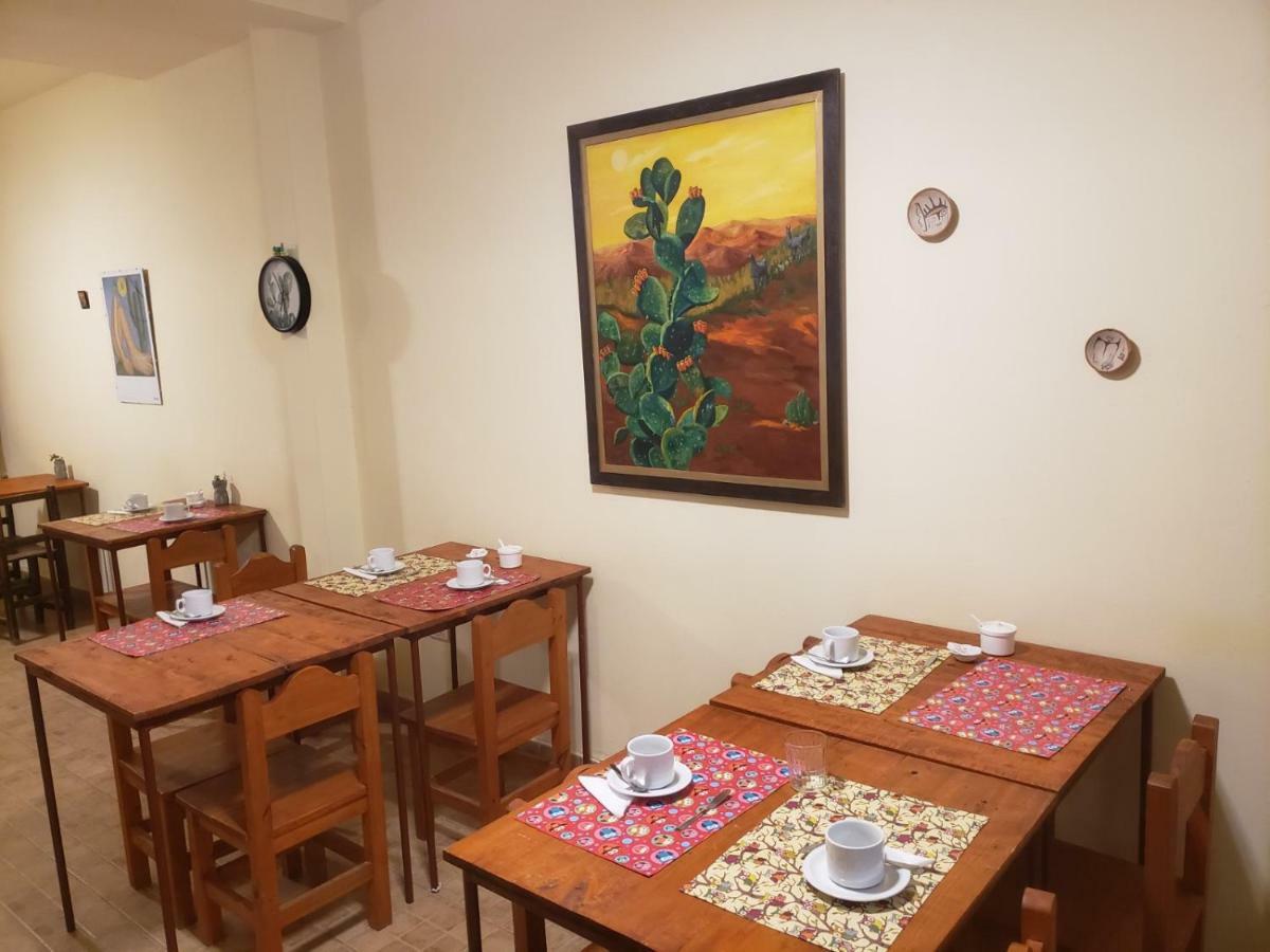 Hôtel Casa Cactus Cafayate Extérieur photo